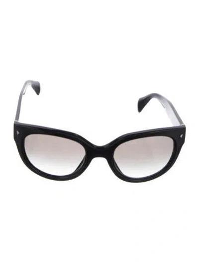 Pre-owned Prada Cat-eye Gradient Sunglasses In Black