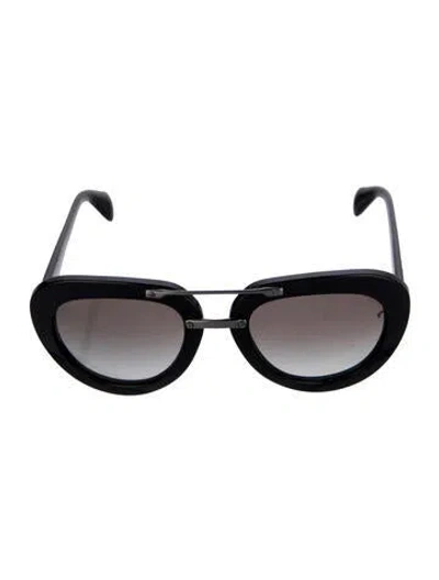 Pre-owned Prada Cat-eye Gradient Sunglasses In Black
