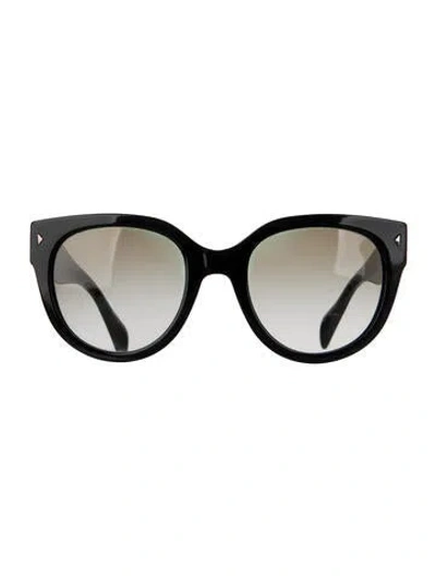 Pre-owned Prada Cat-eye Gradient Sunglasses In Black