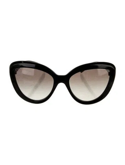 Pre-owned Prada Cat-eye Gradient Sunglasses In Black