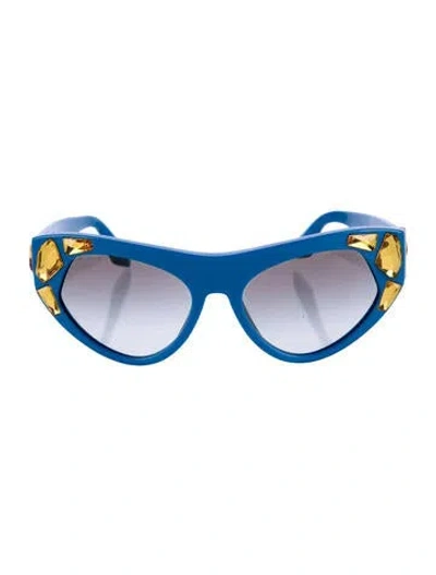 Pre-owned Prada Cat-eye Gradient Sunglasses In Blue