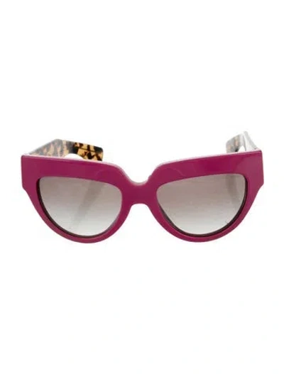 Pre-owned Prada Cat-eye Gradient Sunglasses In Pink
