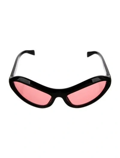 Pre-owned Prada Cat-eye Tinted Sunglasses In Black