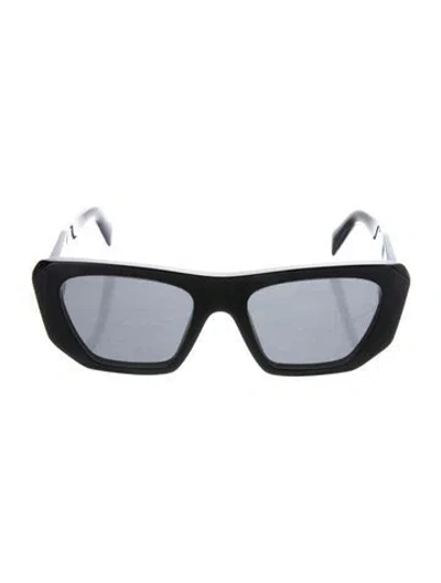 Pre-owned Prada Cat-eye Tinted Sunglasses In Black