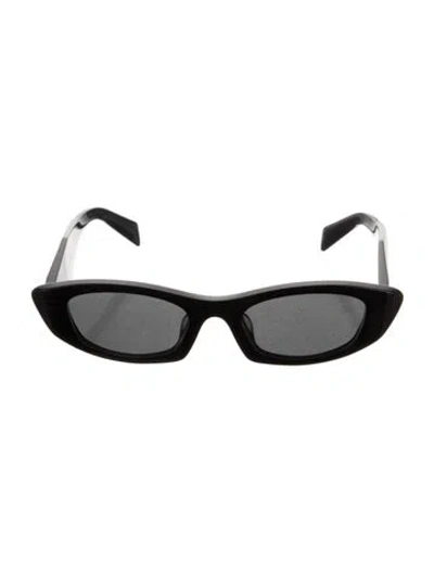 Pre-owned Prada Cat-eye Tinted Sunglasses In Black