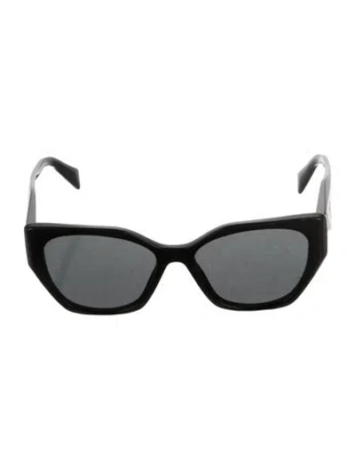 Pre-owned Prada Cat-eye Tinted Sunglasses In Black