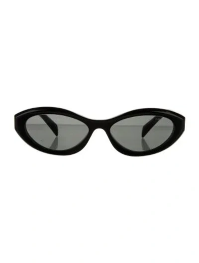 Pre-owned Prada Cat-eye Tinted Sunglasses In Black