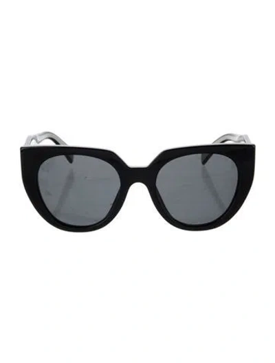Pre-owned Prada Cat-eye Tinted Sunglasses In Black/white