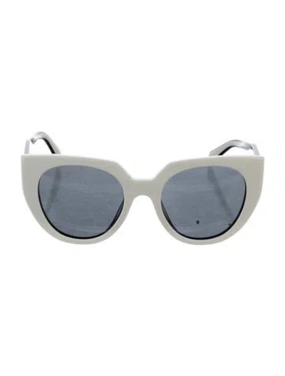 Pre-owned Prada Cat-eye Tinted Sunglasses In Black/white
