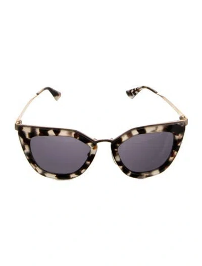 Pre-owned Prada Cat-eye Tinted Sunglasses In Neutral