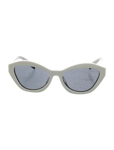 Pre-owned Prada Cat-eye Tinted Sunglasses In White