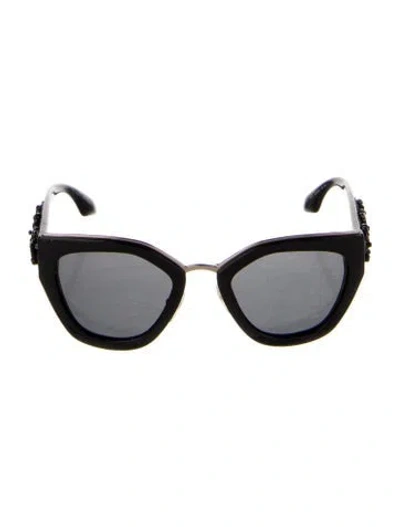 Pre-owned Prada Cinéma Evolution Cat-eye Sunglasses In Black