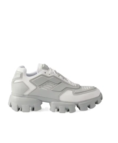 Prada Cloudbust Sneakers Mit Plateausohle In Weiss/perlfarben