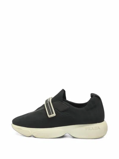 Pre-owned Prada Cloudbust Touch-strap Sneakers In 黑色