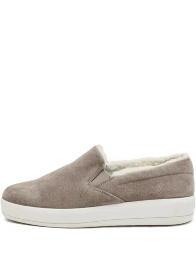 Pre-owned Prada Donna Sneakers