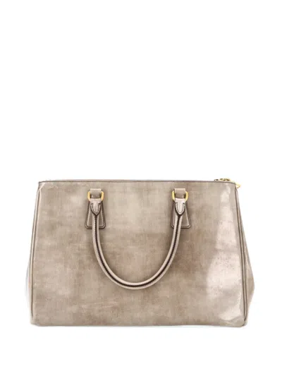 Pre-owned Prada Double Zip Lux Spazzolato Leather Medium Tote Bag In 褐色