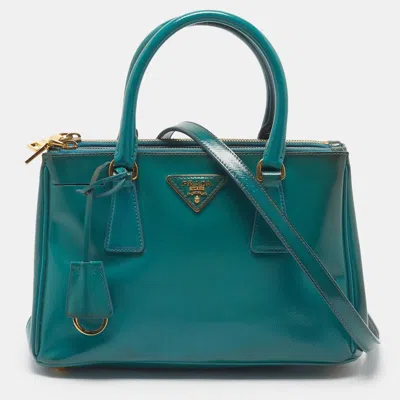 Pre-owned Prada Double Zip Small Green Vernice Leather Tote