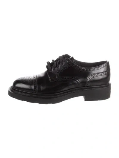 Pre-owned Prada Embossed Leather Eyelet Trim Brogues In Black