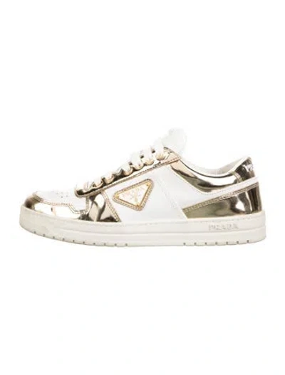 Pre-owned Prada Enameled Metal Triangle Leather Athletic Sneakers In Gold/white