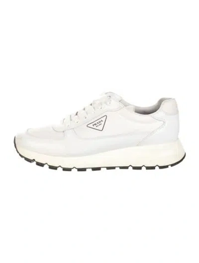 Pre-owned Prada Enameled Metal Triangle Leather Athletic Sneakers In White