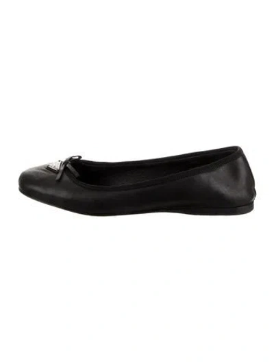 Pre-owned Prada Enameled Metal Triangle Leather Ballet Flats In Black