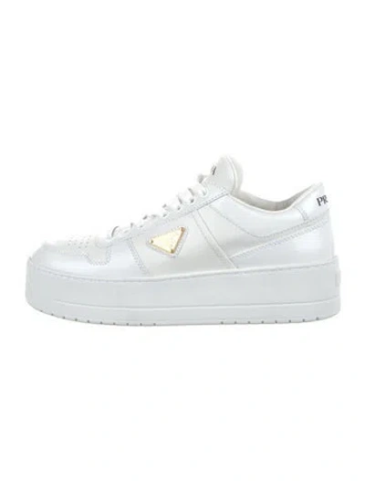 Pre-owned Prada Enameled Metal Triangle Leather Chunky Sneakers In White