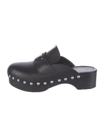 Pre-owned Prada Enameled Metal Triangle Leather Mules In Black