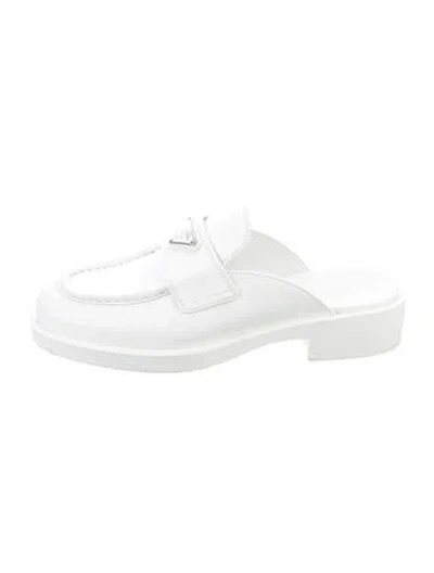 Pre-owned Prada Enameled Metal Triangle Leather Mules In White