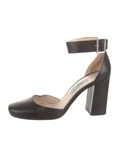 Pre-owned Prada Enameled Metal Triangle Leather Pumps In Black