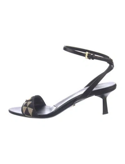 Pre-owned Prada Enameled Metal Triangle Leather Sandals In Blue