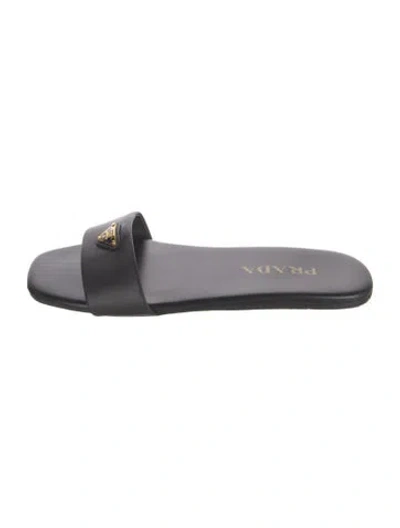 Pre-owned Prada Enameled Metal Triangle Leather Slides In Black
