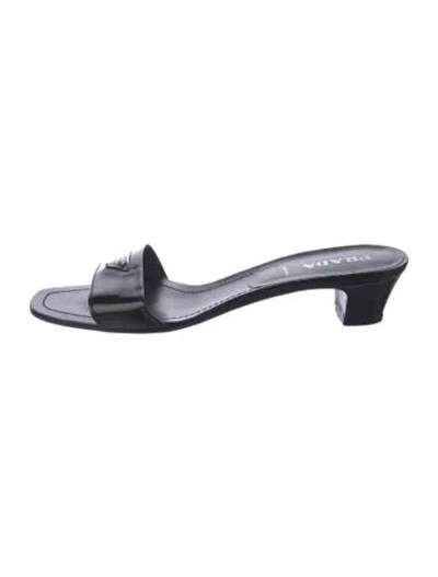 Pre-owned Prada Enameled Metal Triangle Leather Slides In Black