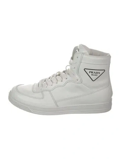 Pre-owned Prada Enameled Metal Triangle Leather Sneakers In White