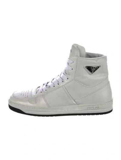 Pre-owned Prada Enameled Metal Triangle Leather Sneakers In White