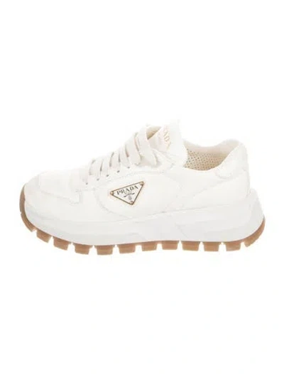 Pre-owned Prada Enameled Metal Triangle Leather Sneakers In White