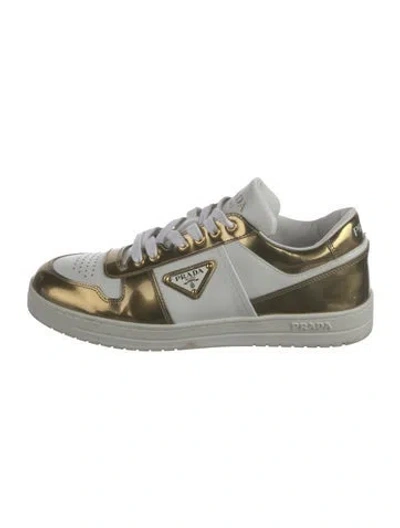 Pre-owned Prada Enameled Metal Triangle Leather Sneakers In White
