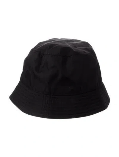 Pre-owned Prada Enameled Metal Triangle Logo Accent Bucket Hat In Black