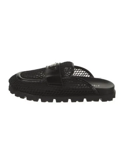 Pre-owned Prada Enameled Metal Triangle Mesh Mules In Black