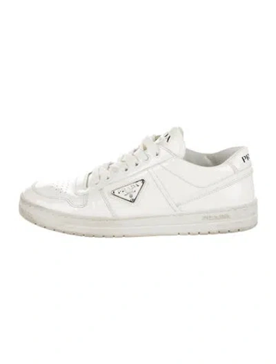 Pre-owned Prada Enameled Metal Triangle Patent Leather Athletic Sneakers In White