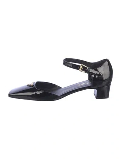 Pre-owned Prada Enameled Metal Triangle Patent Leather D'orsay Pumps In Black