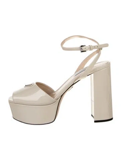 Pre-owned Prada Enameled Metal Triangle Patent Leather D'orsay Pumps In Neutral