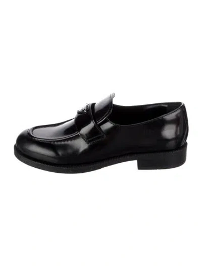 Pre-owned Prada Enameled Metal Triangle Patent Leather Loafers In Black