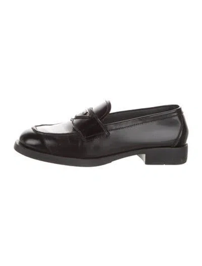 Pre-owned Prada Enameled Metal Triangle Patent Leather Loafers In Black