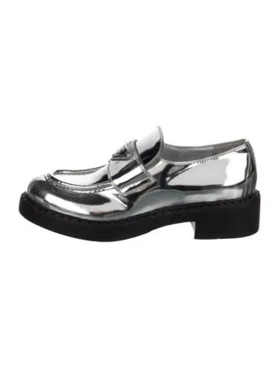 Pre-owned Prada Enameled Metal Triangle Patent Leather Loafers In Black