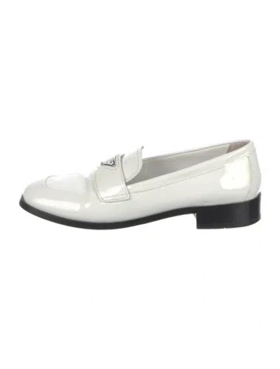 Pre-owned Prada Enameled Metal Triangle Patent Leather Loafers In White