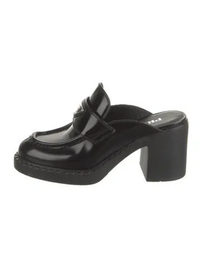 Pre-owned Prada Enameled Metal Triangle Patent Leather Mules In Black