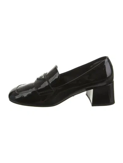 Pre-owned Prada Enameled Metal Triangle Patent Leather Pumps In Black