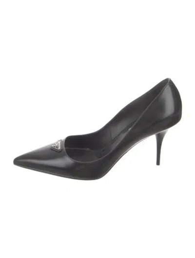 Pre-owned Prada Enameled Metal Triangle Patent Leather Pumps In Black