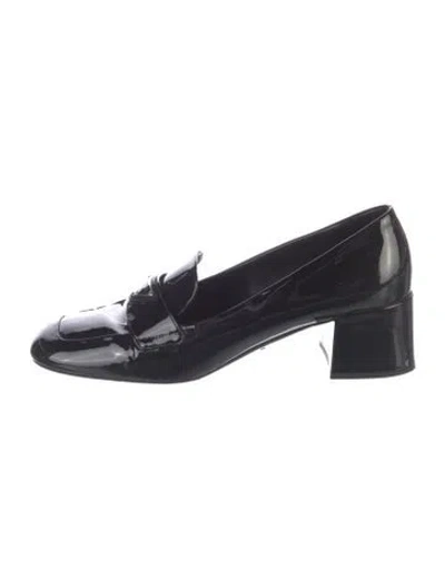 Pre-owned Prada Enameled Metal Triangle Patent Leather Pumps In Black