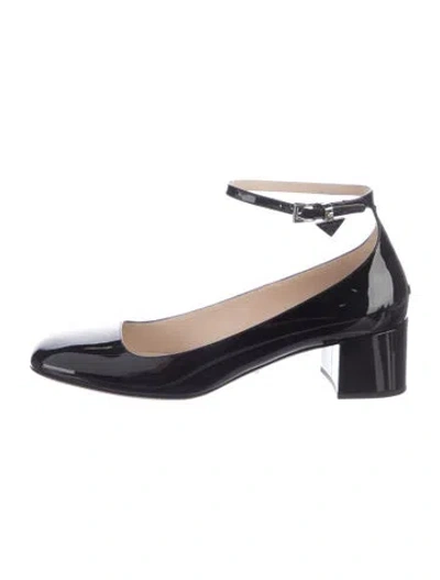 Pre-owned Prada Enameled Metal Triangle Patent Leather Pumps In Blue